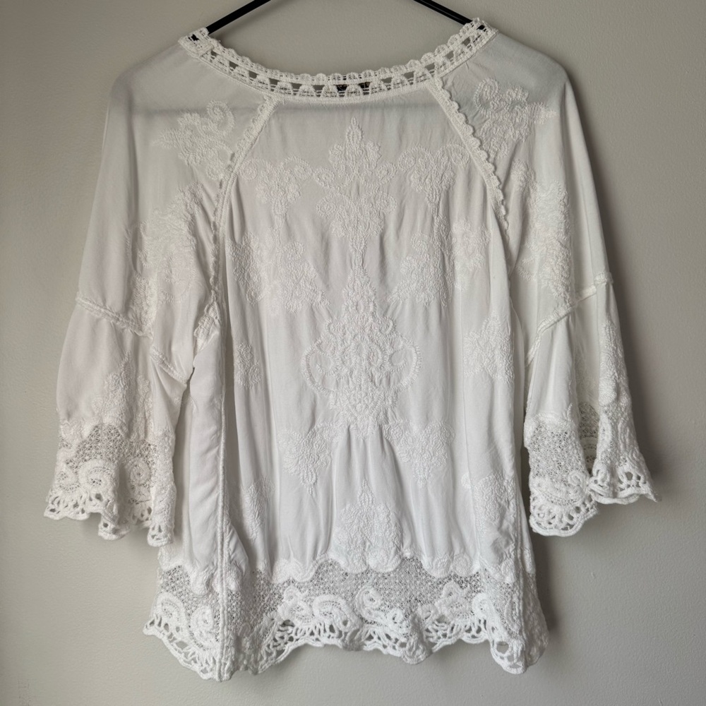 Democracy White Lace Boho Top - Picture 4 of 7